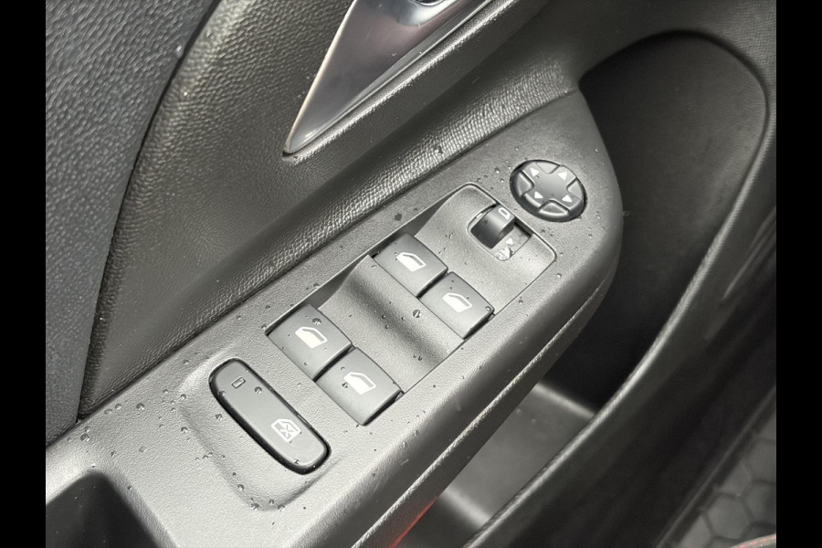 Opel Corsa 1.2 GS Line ✓D-riem vv in 2023✓Net beurt gehad✓2e Eigenaar✓102pk✓Dealer Onderhouden✓Carplay✓6 Bak✓Rijstrooksensor✓Clima✓Cruise✓Halfleder✓Lm velgen✓N.A.P✓Apk tot 08-2027