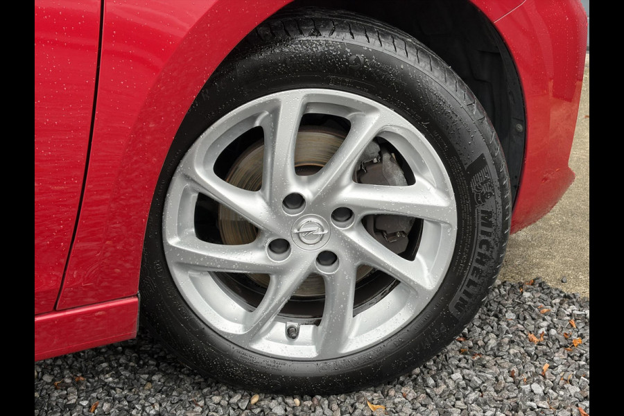 Opel Corsa 1.2 GS Line ✓D-riem vv in 2023✓Net beurt gehad✓2e Eigenaar✓102pk✓Dealer Onderhouden✓Carplay✓6 Bak✓Rijstrooksensor✓Clima✓Cruise✓Halfleder✓Lm velgen✓N.A.P✓Apk tot 08-2027