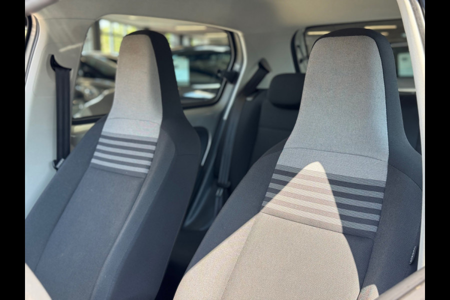 Volkswagen up! 1.0 BMT move up! 2019 AIRCO Bleuthooh NAP