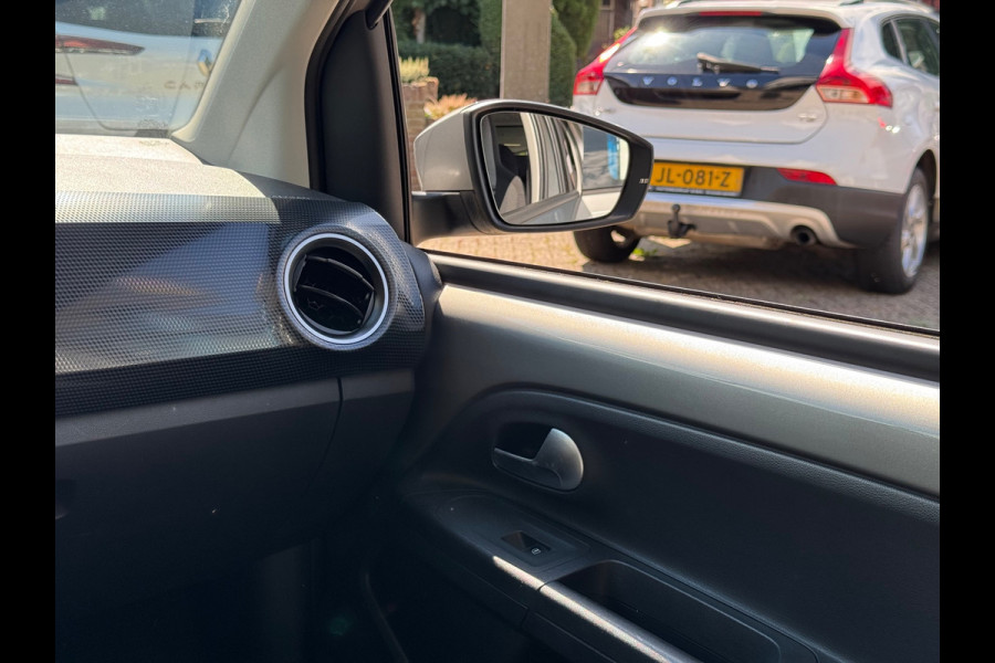 Volkswagen up! 1.0 BMT move up! 2019 AIRCO Bleuthooh NAP