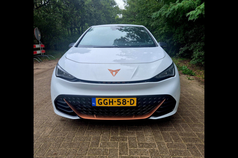 CUPRA Born Essential 63 kWh btw auto nap