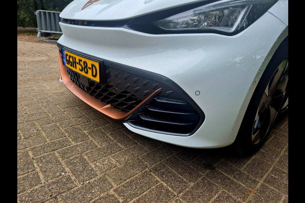 CUPRA Born Essential 63 kWh btw auto nap