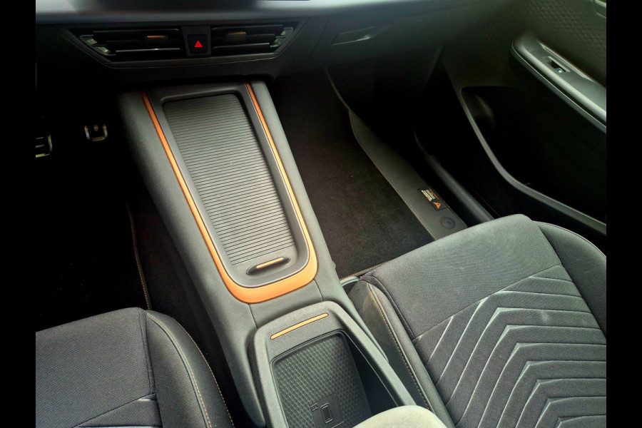 CUPRA Born Essential 63 kWh btw auto nap