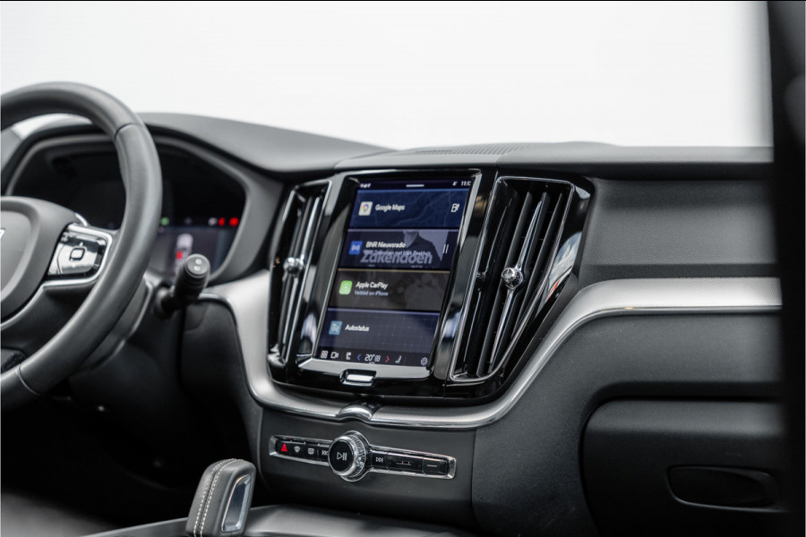 Volvo XC60 2.0 Recharge T6 AWD R-Design Pano / Harman Kardon / Trekhaak / Pine Grey /