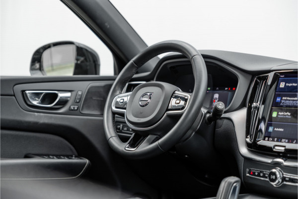 Volvo XC60 2.0 Recharge T6 AWD R-Design Pano / Harman Kardon / Trekhaak / Pine Grey /