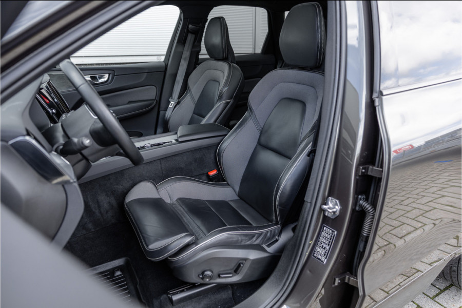 Volvo XC60 2.0 Recharge T6 AWD R-Design Pano / Harman Kardon / Trekhaak / Pine Grey /