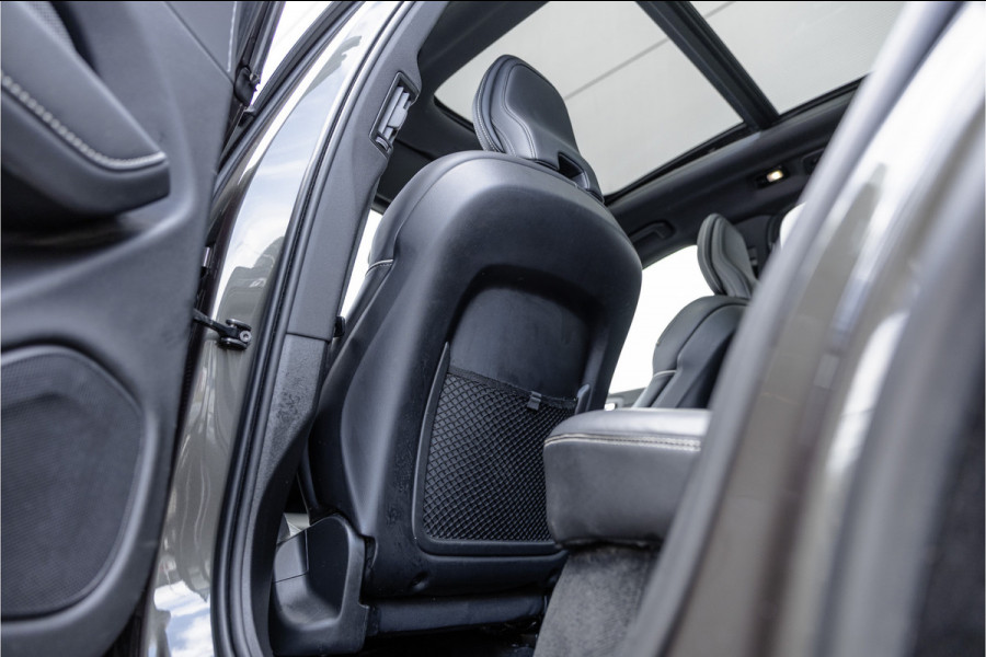 Volvo XC60 2.0 Recharge T6 AWD R-Design Pano / Harman Kardon / Trekhaak / Pine Grey /