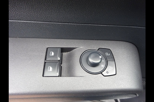 Ford Transit Courier 1.5 EcoBlue Trend CARPLAY AIRCO CRUISE VEEL EXTRA"S