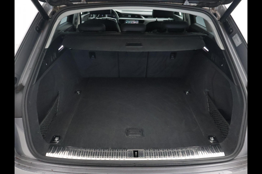 Audi e-tron 55 95 KWH 408 PK + 21 INCH | LEDER | ADAPTIVE CRUISE | LUCHTVERING | CARPLAY | CAMERA