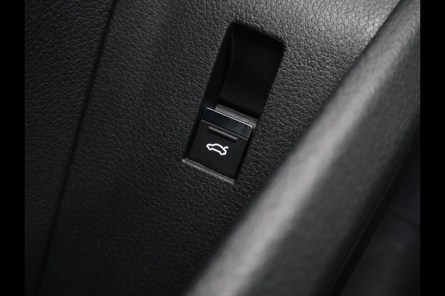 Audi e-tron 55 95 KWH 408 PK + 21 INCH | LEDER | ADAPTIVE CRUISE | LUCHTVERING | CARPLAY | CAMERA