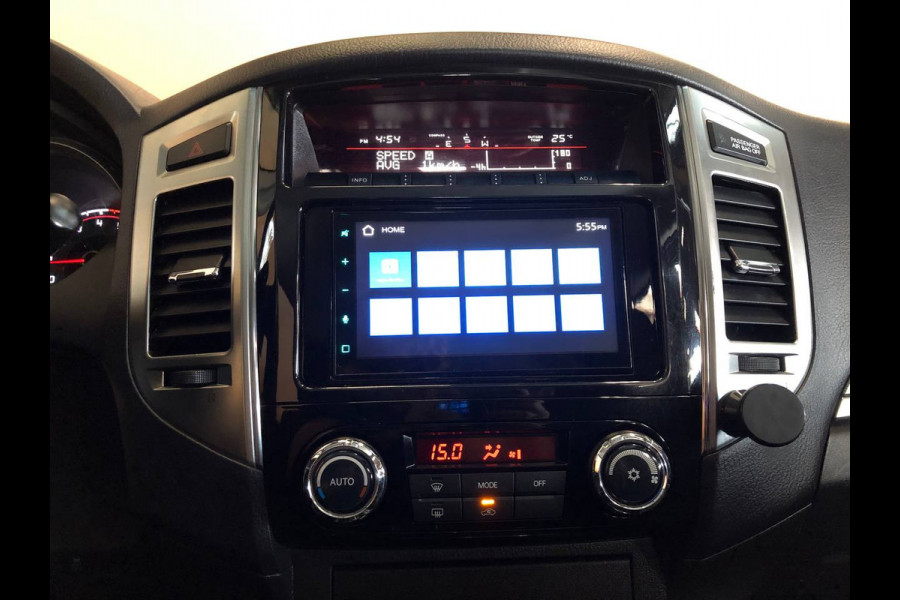 Mitsubishi Pajero 3.2 DI-D B-stijl euro6 3500kg | carplay | trekhaak | camera