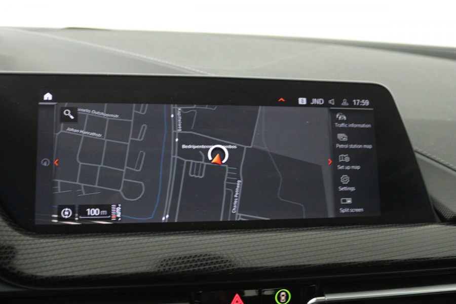 BMW 2 Serie Gran Coupé 218i Introduction Edition (TREKHAAK AFNEEMBAAR, NAVIGATIE, CAMERA, STOELVERWARMING, CARPLAY, LED, 1e EIGENAAR, DEALER ONDERHOUDEN)
