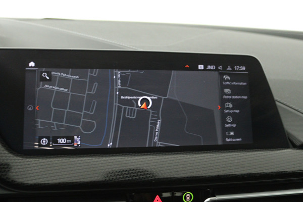 BMW 2 Serie Gran Coupé 218i Introduction Edition (TREKHAAK AFNEEMBAAR, NAVIGATIE, CAMERA, STOELVERWARMING, CARPLAY, LED, 1e EIGENAAR, DEALER ONDERHOUDEN)