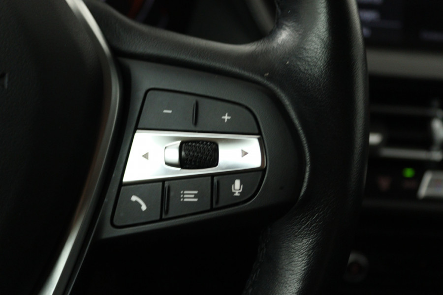 BMW 2 Serie Gran Coupé 218i Introduction Edition (TREKHAAK AFNEEMBAAR, NAVIGATIE, CAMERA, STOELVERWARMING, CARPLAY, LED, 1e EIGENAAR, DEALER ONDERHOUDEN)
