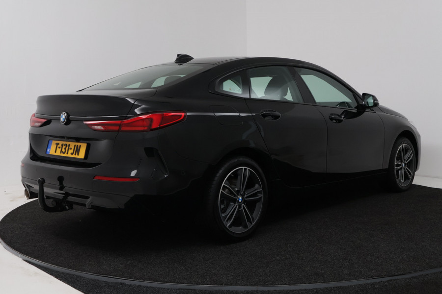 BMW 2 Serie Gran Coupé 218i Introduction Edition (TREKHAAK AFNEEMBAAR, NAVIGATIE, CAMERA, STOELVERWARMING, CARPLAY, LED, 1e EIGENAAR, DEALER ONDERHOUDEN)