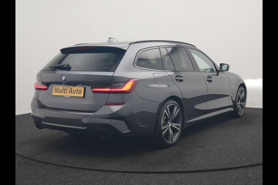 BMW 3 Serie Touring 330e xDrive M Sport PHEV 293pk Dealer O.H. | Panodak | Trekhaak Af Fabriek | Laser LED | Lederen Sportstoelen Memory & Verwarmd | Camera | Apple Carplay | Stuur Verwarmd | Blis | Adaptief Onderstel | Sfeerverlichting | 19"L.M | DAB | Plug In Hybrid |
