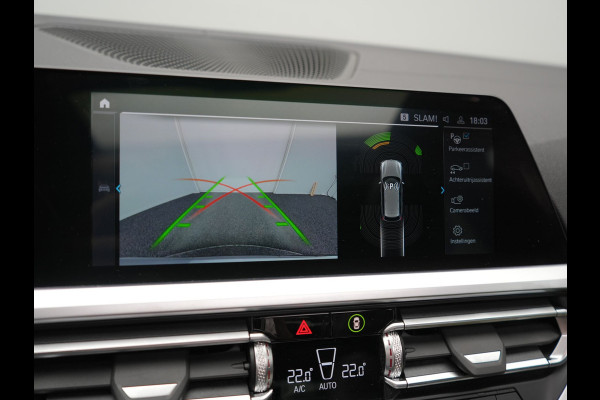 BMW 3 Serie Touring 330e xDrive M Sport PHEV 293pk Dealer O.H. | Panodak | Trekhaak Af Fabriek | Laser LED | Lederen Sportstoelen Memory & Verwarmd | Camera | Apple Carplay | Stuur Verwarmd | Blis | Adaptief Onderstel | Sfeerverlichting | 19"L.M | DAB | Plug In Hybrid |