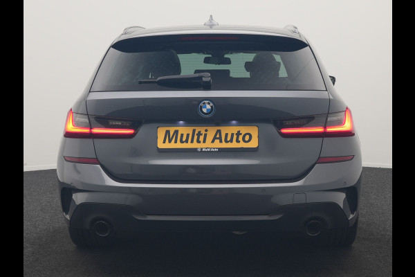 BMW 3 Serie Touring 330e xDrive M Sport PHEV 293pk Dealer O.H. | Panodak | Trekhaak Af Fabriek | Laser LED | Lederen Sportstoelen Memory & Verwarmd | Camera | Apple Carplay | Stuur Verwarmd | Blis | Adaptief Onderstel | Sfeerverlichting | 19"L.M | DAB | Plug In Hybrid |
