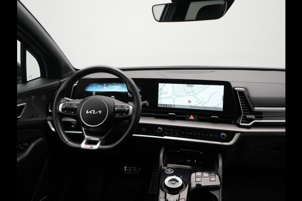 Kia Sportage 1.6 T-GDi Hybrid MHEV GT-Line 180pk Dealer O.H | Trekhaak Afn. | Panodak | Adaptive Cruise | 360 Camera | Harman / Kardon | Leeren Sportstoelen Memory & Ventilatie | Keyless | Apple Carplay | Stuur & Stoelverwarming | Sfeerverlichting | Virtual | Navigatie | DAB | 19"L.M |
