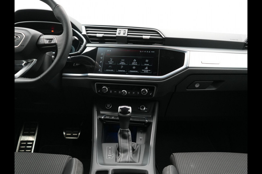 Audi Q3 Sportback 45 TFSI e 2x S Line PHEV 245pk Dealer O.H | Adaptive Cruise | Camera | Blis | Matrix LED | Sportstoelen Verwarmd | Sfeerverlichting | Navigatie | DAB | 20"L.M | Virtual | Plug In Hybrid |