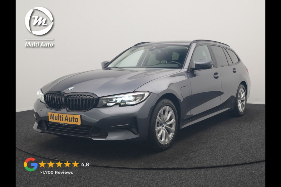 BMW 3 Serie Touring 330e PHEV 293pk Dealer O.H. | Cruise Control | Camera | Stoelverwarming | Carplay | DAB | Navigatie | 17"L.M | Plug In Hybrid |