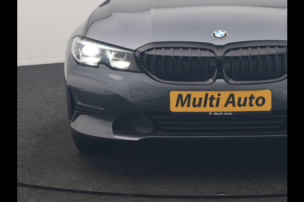 BMW 3 Serie Touring 330e PHEV 293pk Dealer O.H. | Cruise Control | Camera | Stoelverwarming | Carplay | DAB | Navigatie | 17"L.M | Plug In Hybrid |