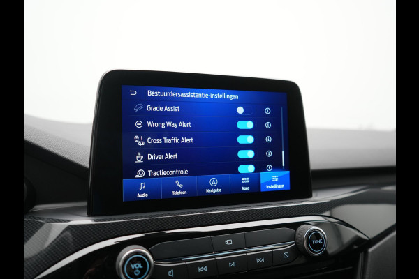 Ford Kuga 2.5 PHEV ST-Line X 225pk Dealer O.H. | Trekhaak Af Fabriek | Adaptive Cruise | 360 Camera | Head Up | Alcantara Sportstoelen & Stuur Verwarmd | Bang & Olufsen | Keyless | Blis | Apple Carplay | Navigatie | DAB | 18"L.M | Plug In Hybrid