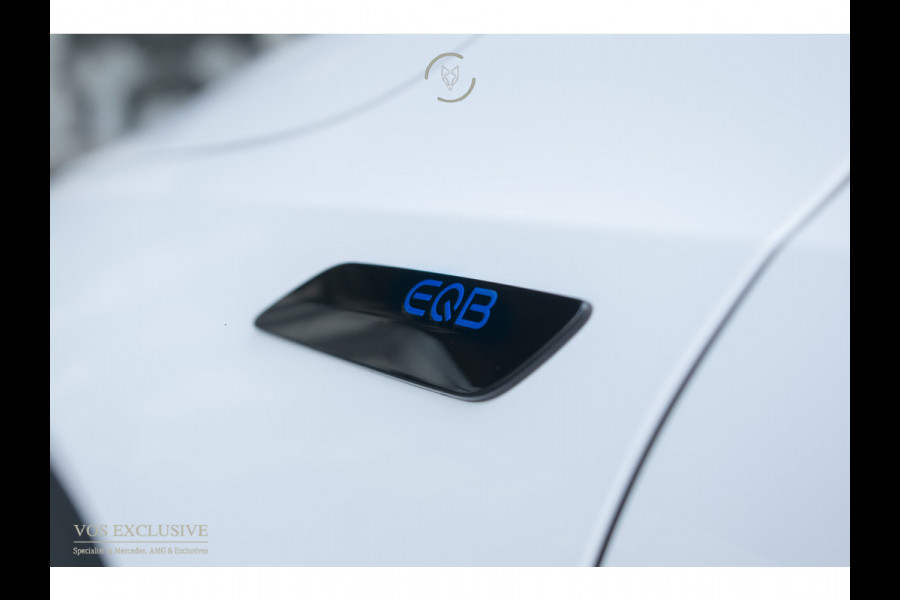 Mercedes-Benz EQB 300 4MATIC AMG 67 kWh 7-persoons|Night|Keyless|SOH 97,9%|Verw-stln|Cruise|360°|Panorama|HUD|Sfeer|Nieuwprijs €74.626