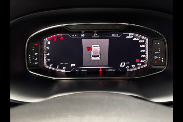 Seat Ateca 1.5 TSI Xcellence / Carplay / Pano / Trekhaak