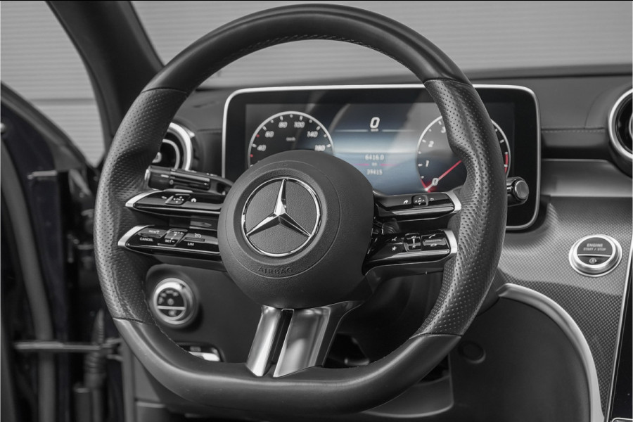 Mercedes-Benz C-Klasse 200 Launch Edition AMG Line Pano Trekhaak Camera Stoelverw