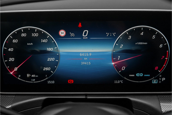 Mercedes-Benz C-Klasse 200 Launch Edition AMG Line Pano Trekhaak Camera Stoelverw