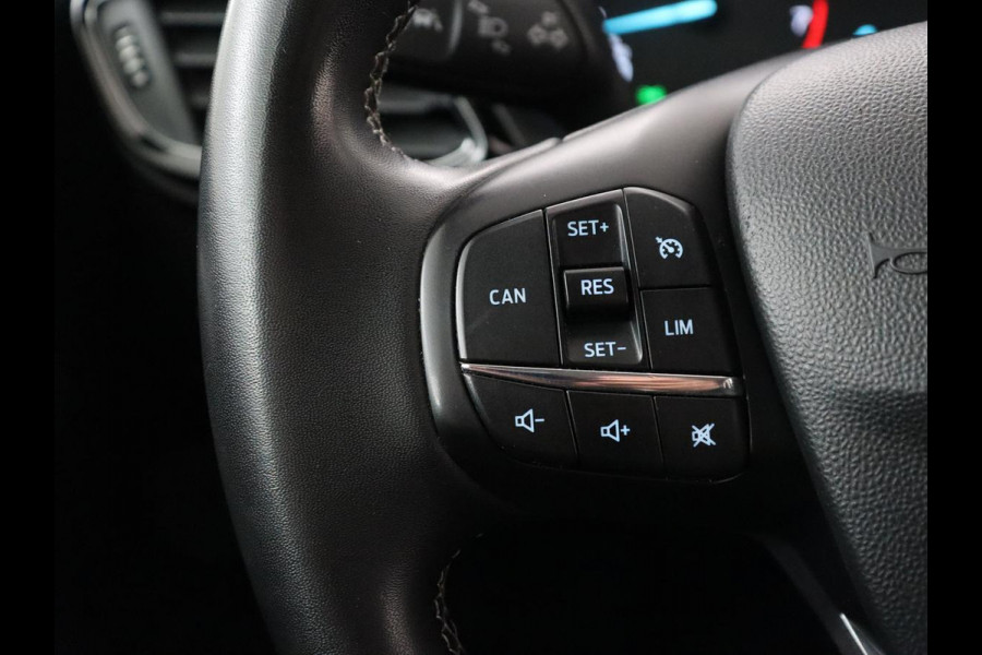 Ford Fiesta 1.0 EcoBoost Hybrid Titanium X | Automaat | Camera | Carplay | Navigatie | Full LED | Climate control | Cruise control | Keyless start | Getint glas