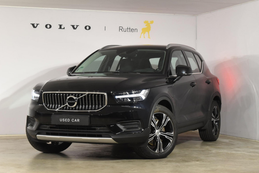 Volvo XC40 T5 262PK Recharge Inscription Expression / Adaptive Cruise Control / Stuur- & Stoelverwarming / Elektrische achterklep / Achteruitrijcamera / Trekhaak elektrisch uitklapbaar / Dodehoeksensor / 19"velgen / Parkeersensoren V+A