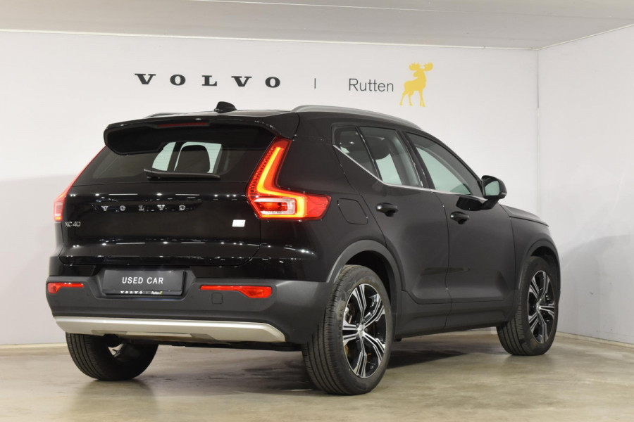 Volvo XC40 T5 262PK Recharge Inscription Expression / Adaptive Cruise Control / Stuur- & Stoelverwarming / Elektrische achterklep / Achteruitrijcamera / Trekhaak elektrisch uitklapbaar / Dodehoeksensor / 19"velgen / Parkeersensoren V+A