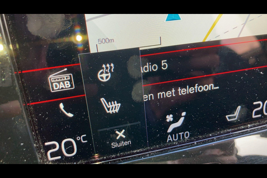 Volvo XC40 T5 262PK Recharge Inscription Expression / Adaptive Cruise Control / Stuur- & Stoelverwarming / Elektrische achterklep / Achteruitrijcamera / Trekhaak elektrisch uitklapbaar / Dodehoeksensor / 19"velgen / Parkeersensoren V+A