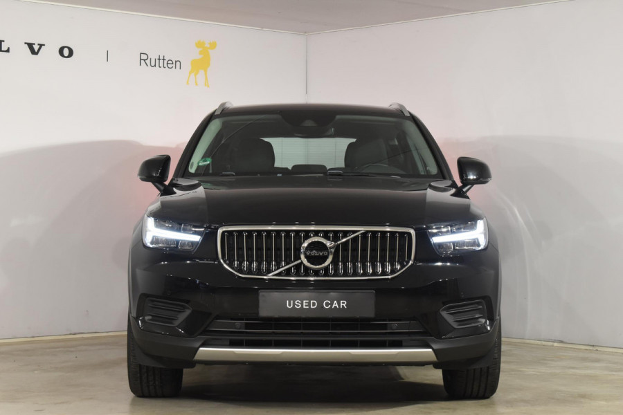 Volvo XC40 T5 262PK Recharge Inscription Expression / Adaptive Cruise Control / Stuur- & Stoelverwarming / Elektrische achterklep / Achteruitrijcamera / Trekhaak elektrisch uitklapbaar / Dodehoeksensor / 19"velgen / Parkeersensoren V+A