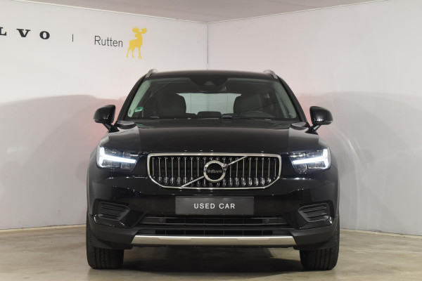 Volvo XC40 T5 262PK Recharge Inscription Expression / Adaptive Cruise Control / Stuur- & Stoelverwarming / Elektrische achterklep / Achteruitrijcamera / Trekhaak elektrisch uitklapbaar / Dodehoeksensor / 19"velgen / Parkeersensoren V+A