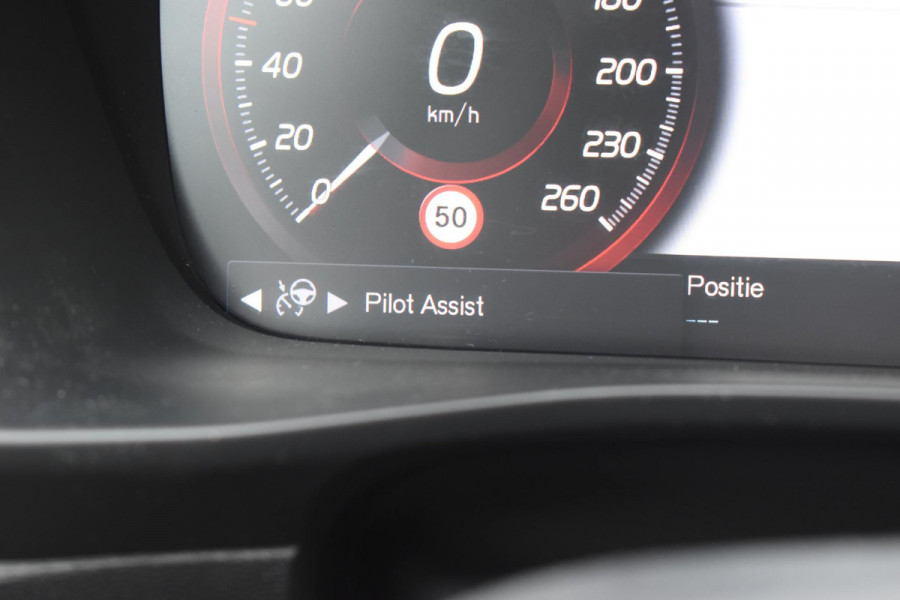 Volvo XC40 T5 262PK Recharge Inscription Expression / Adaptive Cruise Control / Stuur- & Stoelverwarming / Elektrische achterklep / Achteruitrijcamera / Trekhaak elektrisch uitklapbaar / Dodehoeksensor / 19"velgen / Parkeersensoren V+A