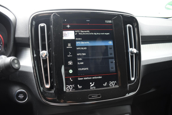 Volvo XC40 T5 262PK Recharge Inscription Expression / Adaptive Cruise Control / Stuur- & Stoelverwarming / Elektrische achterklep / Achteruitrijcamera / Trekhaak elektrisch uitklapbaar / Dodehoeksensor / 19"velgen / Parkeersensoren V+A