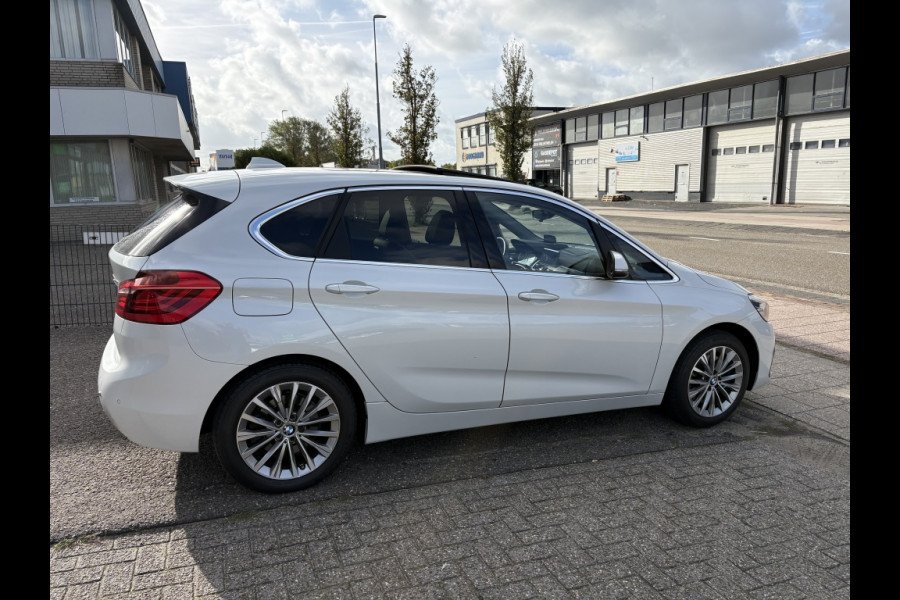 BMW 2 Serie Active Tourer 225xe iPerformance | Hybride | Panodak | Leder