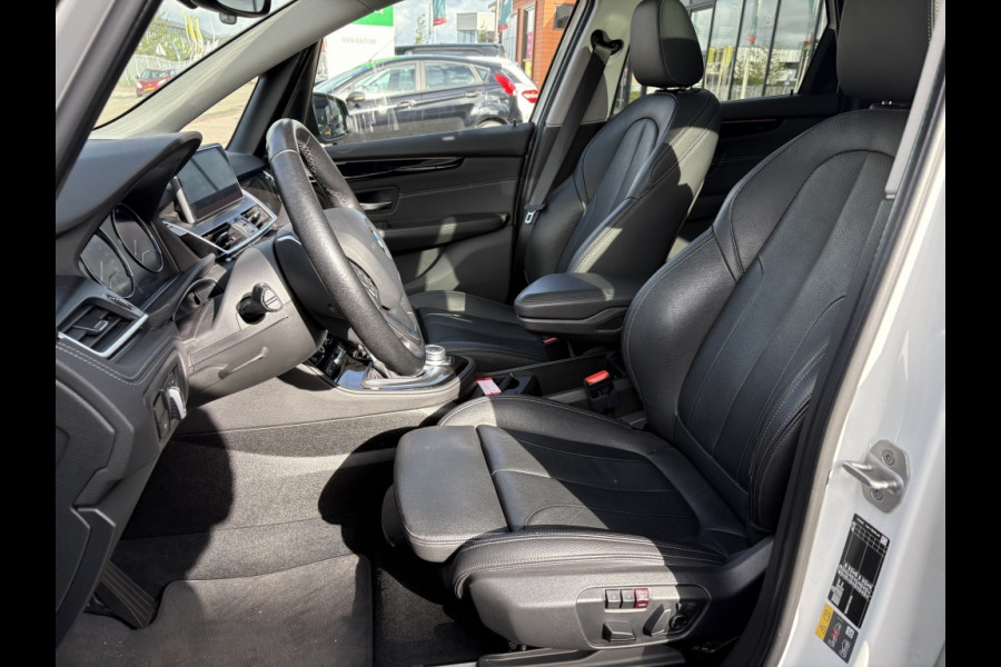 BMW 2 Serie Active Tourer 225xe iPerformance | Hybride | Panodak | Leder