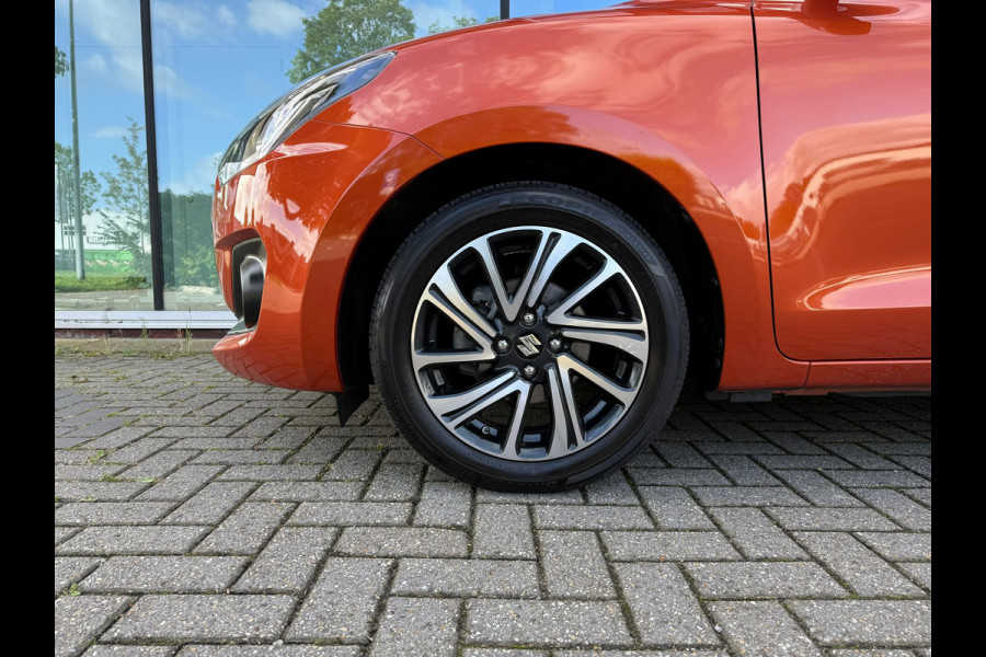 Suzuki Swift 1.2 Style Smart Hybrid - Automaat - Camera - Media Apple/Android - Winterpakket- Org.NL