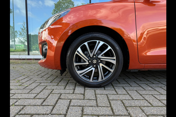 Suzuki Swift 1.2 Style Smart Hybrid - Automaat - Camera - Media Apple/Android - Winterpakket- Org.NL