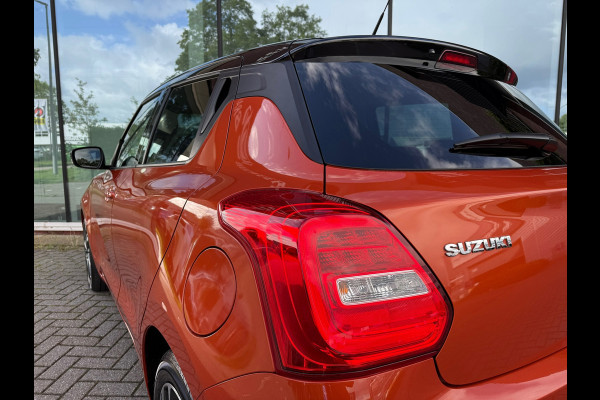 Suzuki Swift 1.2 Style Smart Hybrid - Automaat - Camera - Media Apple/Android - Winterpakket- Org.NL