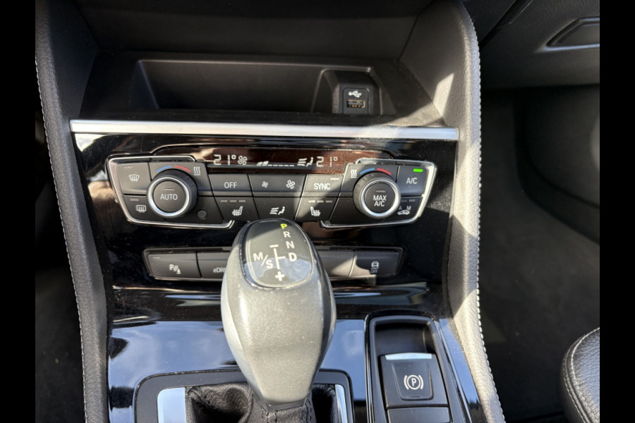 BMW 2 Serie Active Tourer 225xe iPerformance | Hybride | Panodak | Leder