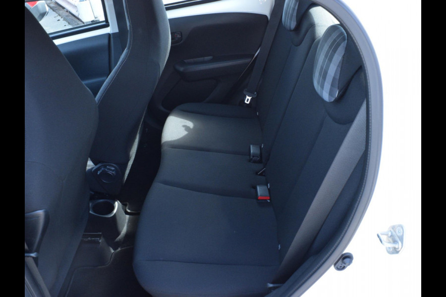 Peugeot 108 1.0 e-VTi Active | 72 PK | AIRCO | BLUETOOTH | 62.027 KM!
