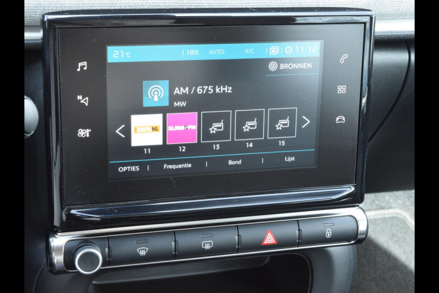 Citroën C3 1.2 PureTech S&S Shine | AUTOMAAT | 110 PK | TREKHAAK | PARKEERSENSOREN MET CAMERA | NAVI | CARPLAY | CLIMATE CONTROL