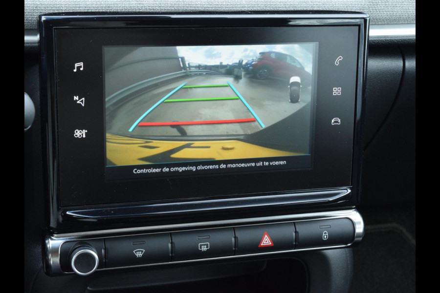 Citroën C3 1.2 PureTech S&S Shine | AUTOMAAT | 110 PK | TREKHAAK | PARKEERSENSOREN MET CAMERA | NAVI | CARPLAY | CLIMATE CONTROL