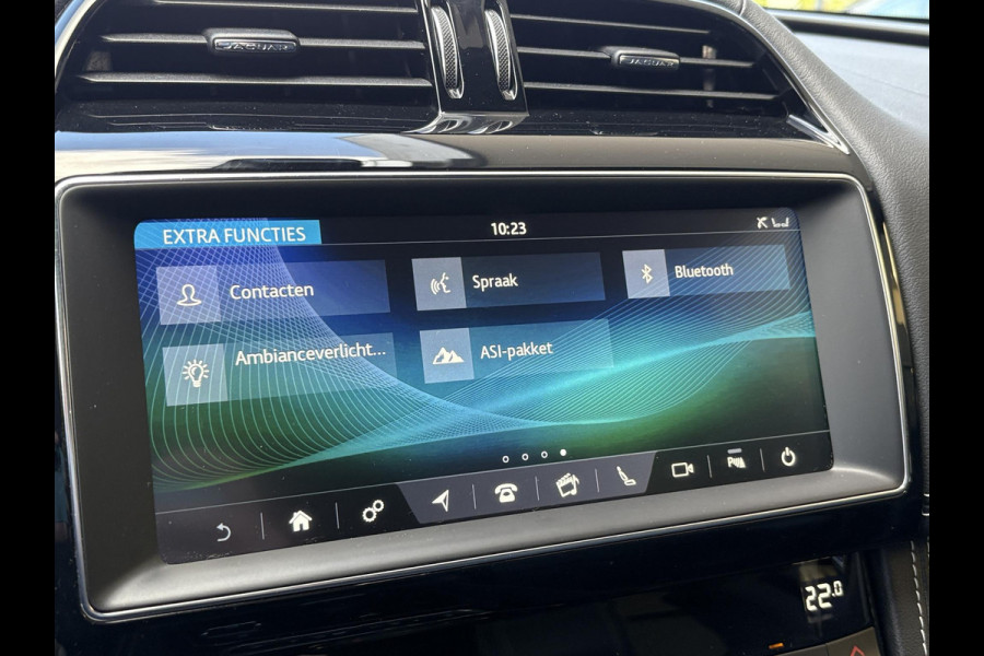 Jaguar F-Pace 2.0t AWD Prestige 250pk | Panoramadak | Meridian Audio | Stoelverwarming | Elek. verstelbare stoelen | Navi |