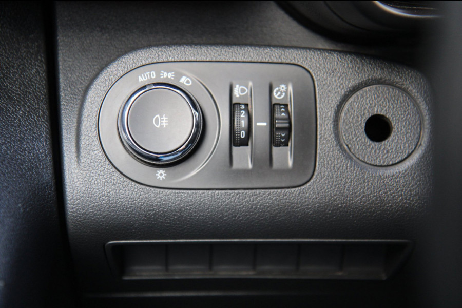 Opel Combo 1.5D 102Pk Edition / Navi / Carplay / Multi stuur